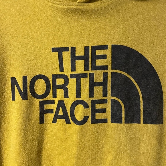 The north face hoodie - Picture 3 of 3